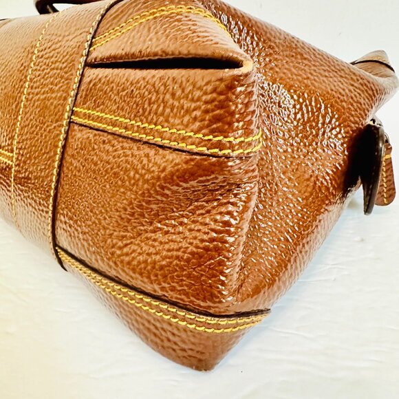 AUTHENTIC FENDI PEBBLED PATENT LEATHER BROWN LARGE SATCHEL  TOTE - Picture 10 of 14